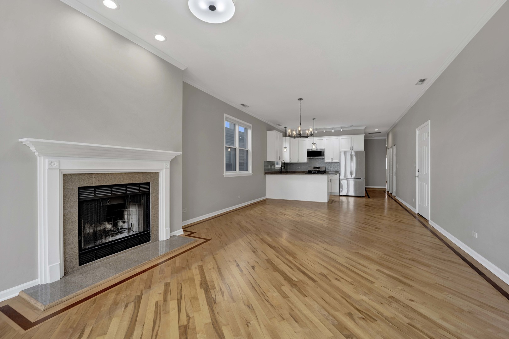 1517 W Fry Street Unit: 2