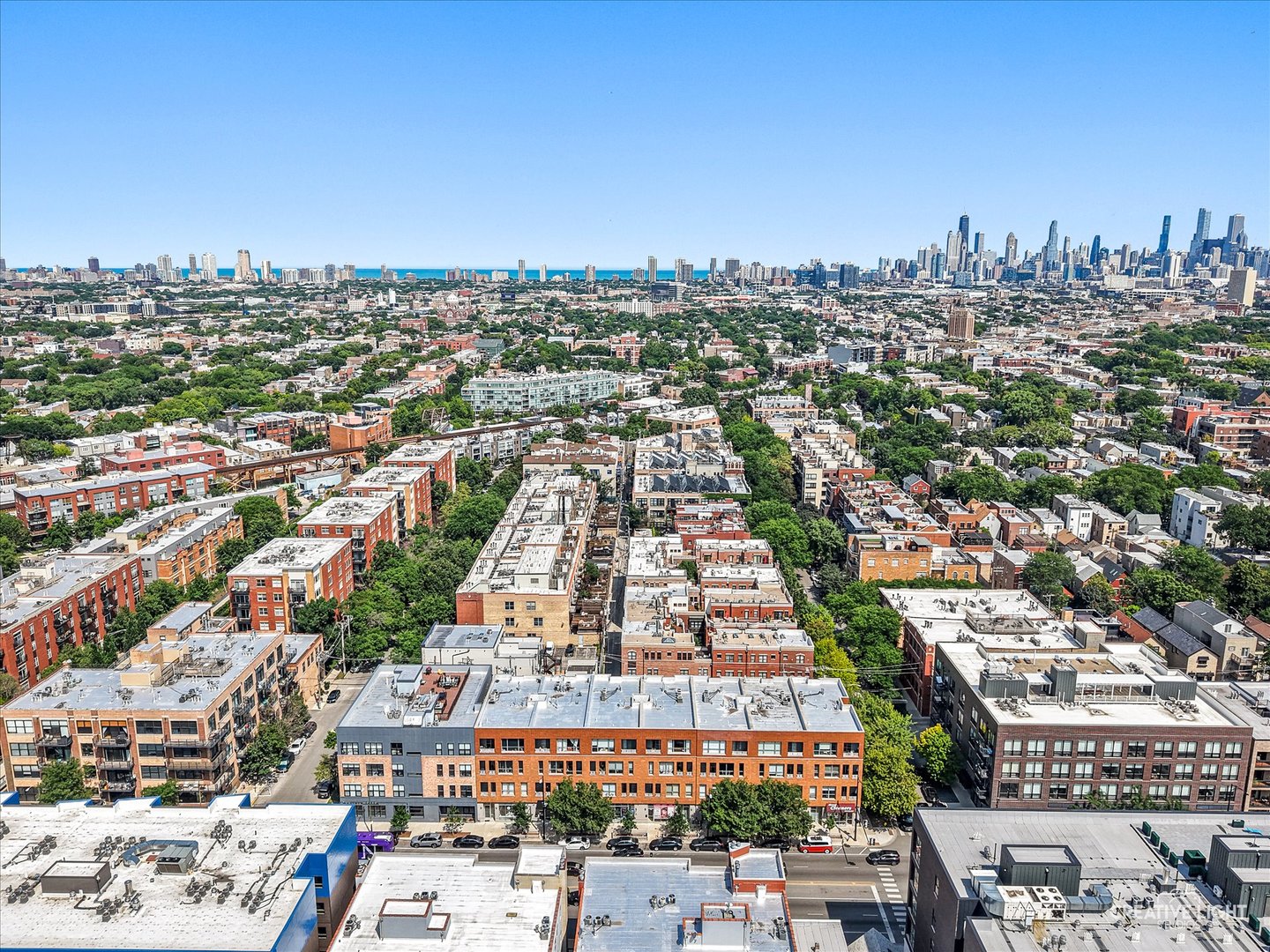 1725 N Western Avenue Unit: 4