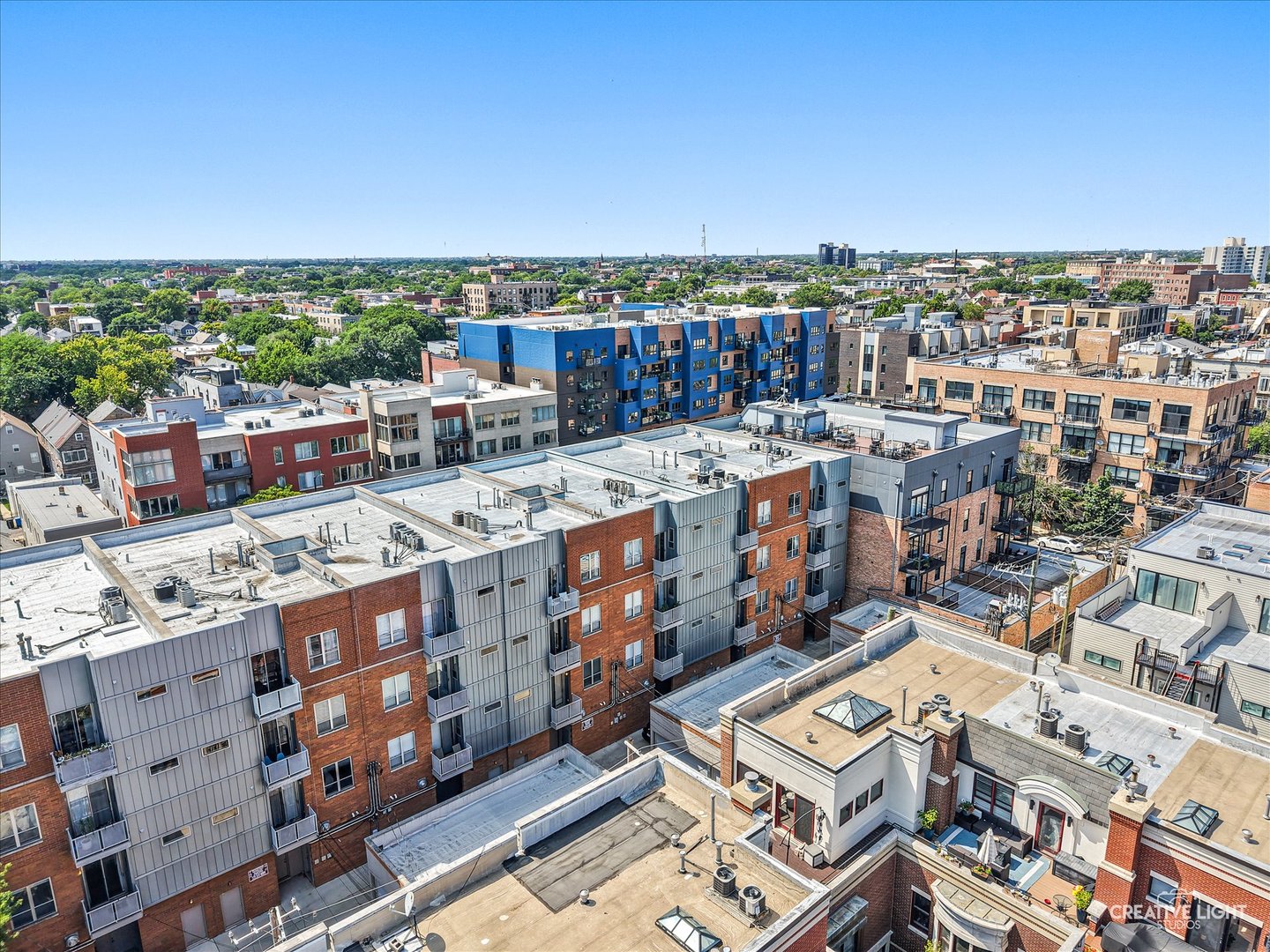 1725 N Western Avenue Unit: 4