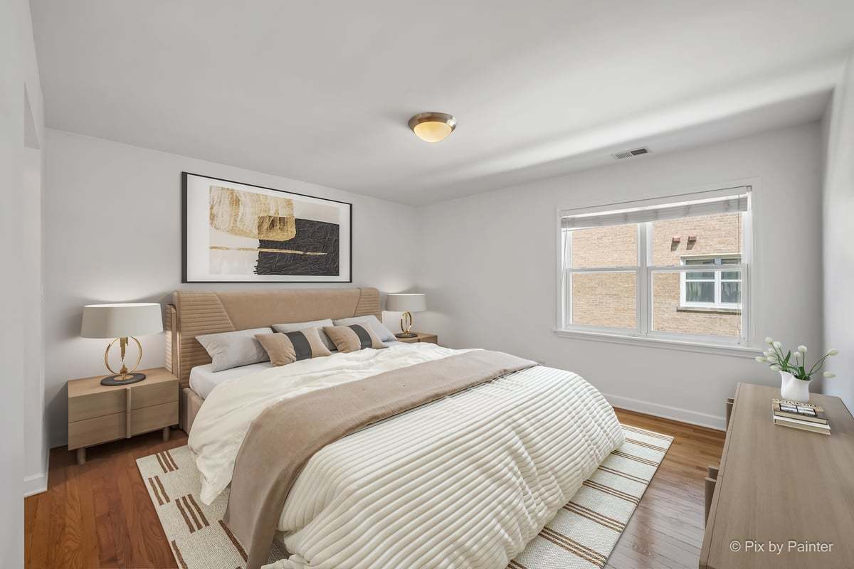 6421 N Damen Avenue Unit: 2W