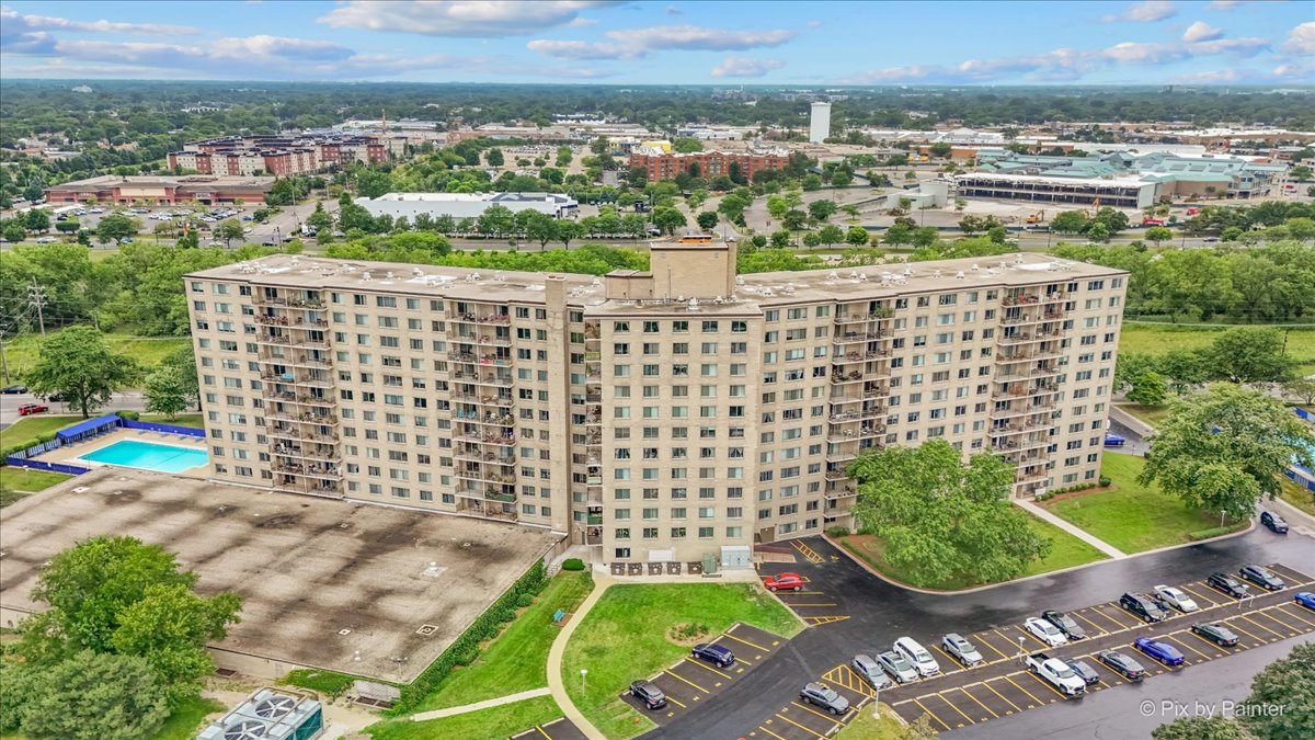 6933 N Kedzie Avenue Unit: 405