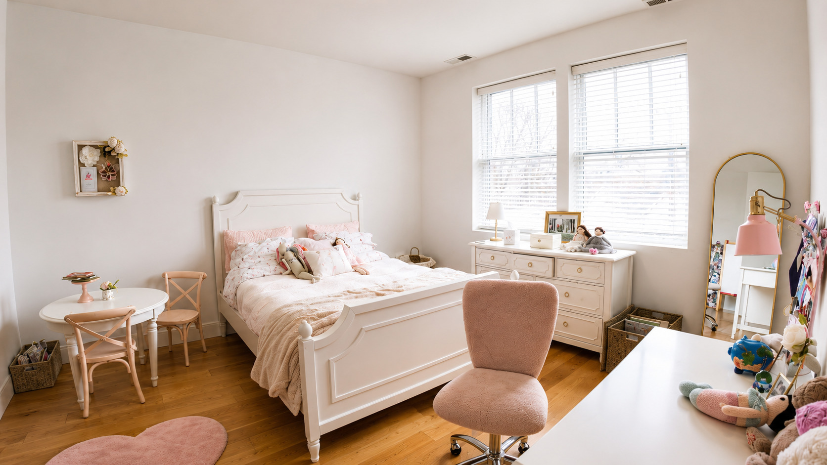 1121 Greenleaf Avenue Unit: 304