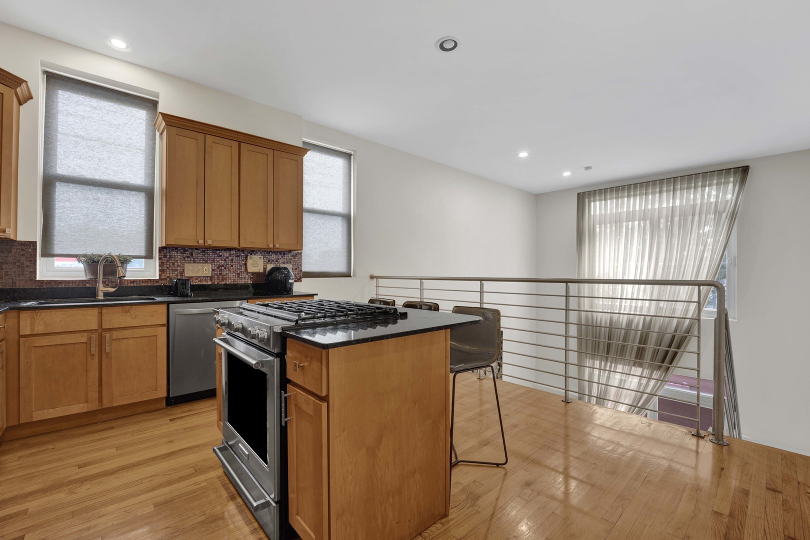 1615 N Campbell Avenue Unit: 1S