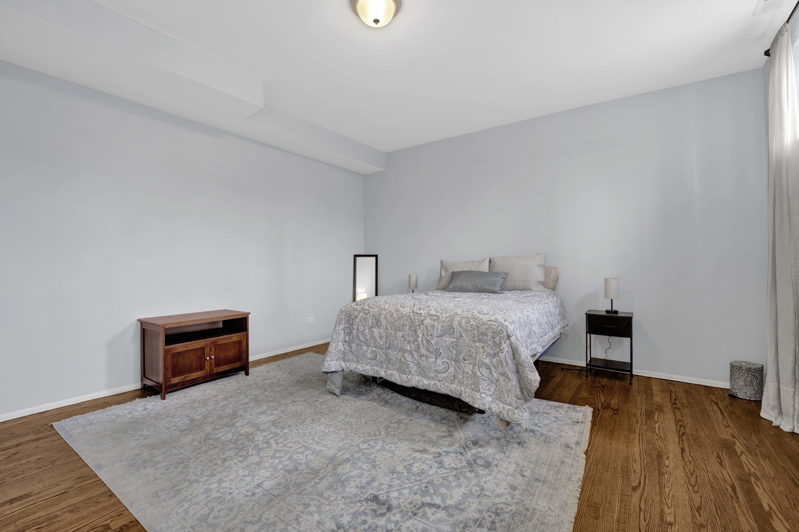1615 N Campbell Avenue Unit: 1S