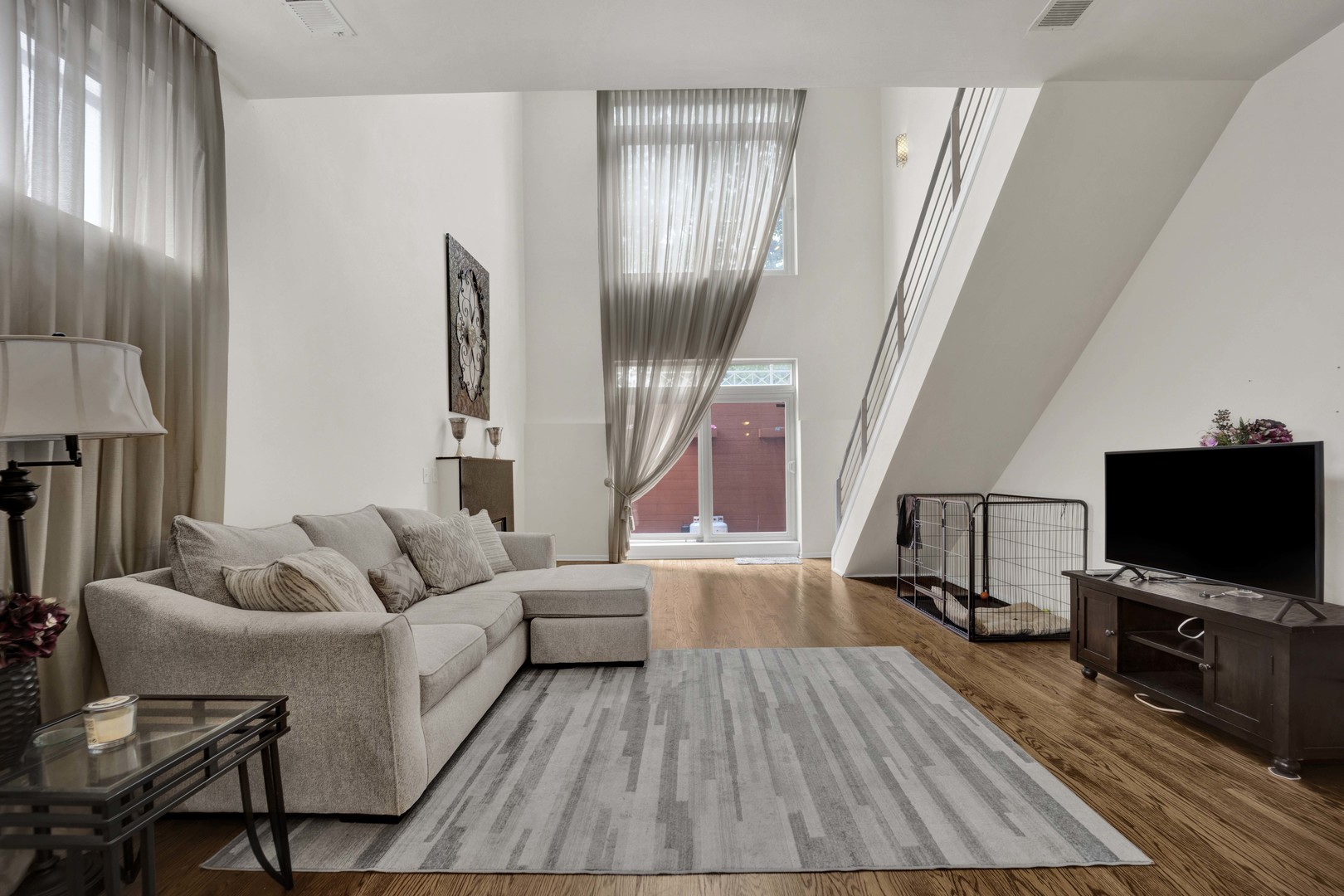 1615 N Campbell Avenue Unit: 1S