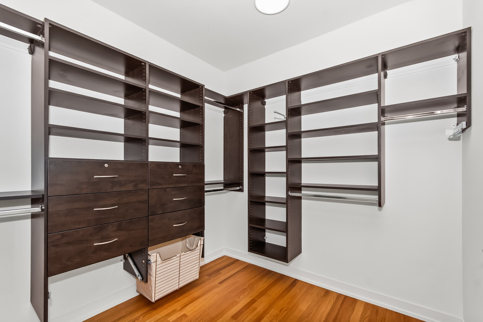 1570 Elmwood Avenue Unit: 705