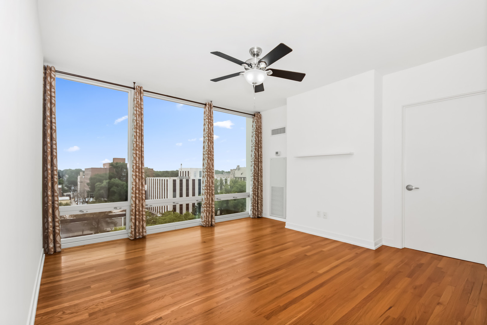 1570 Elmwood Avenue Unit: 705