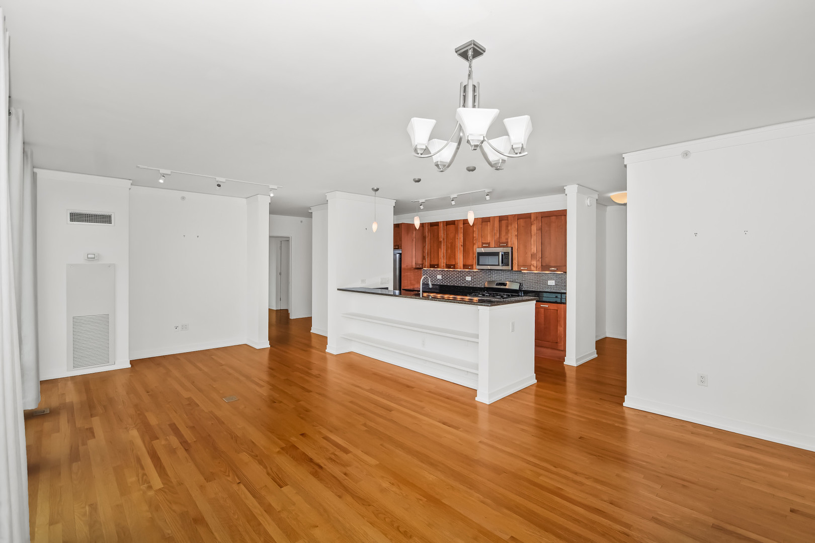 1570 Elmwood Avenue Unit: 705