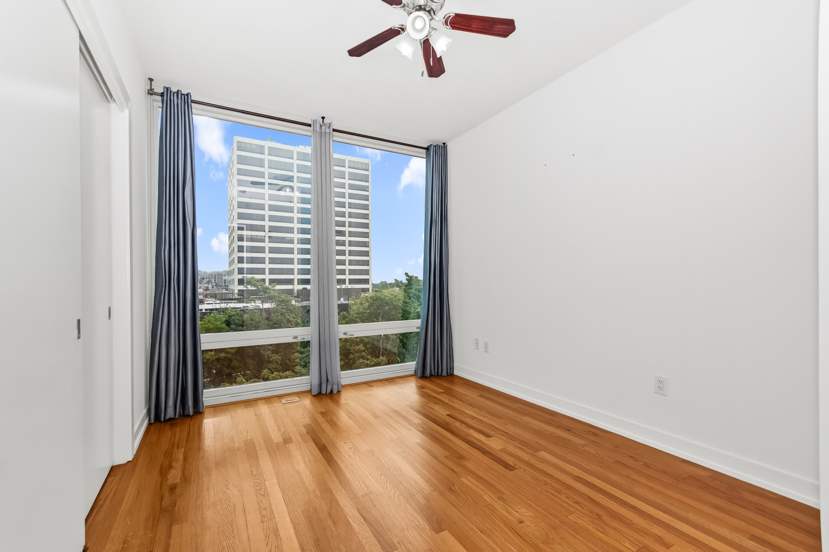 1570 Elmwood Avenue Unit: 705