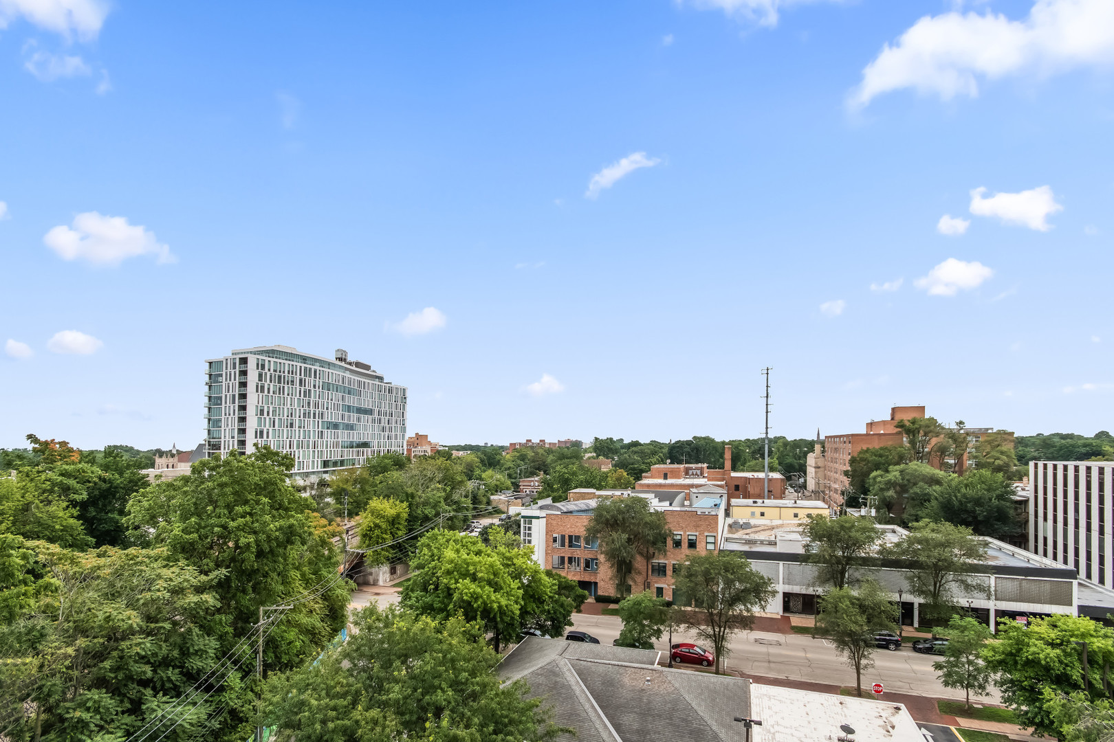 1570 Elmwood Avenue Unit: 705