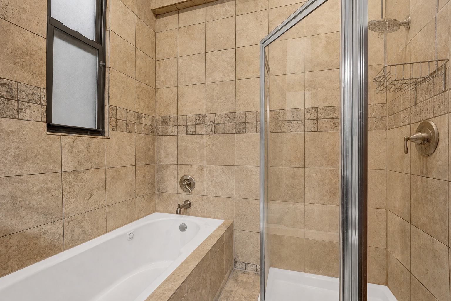 1111 N Mozart Street Unit: 2