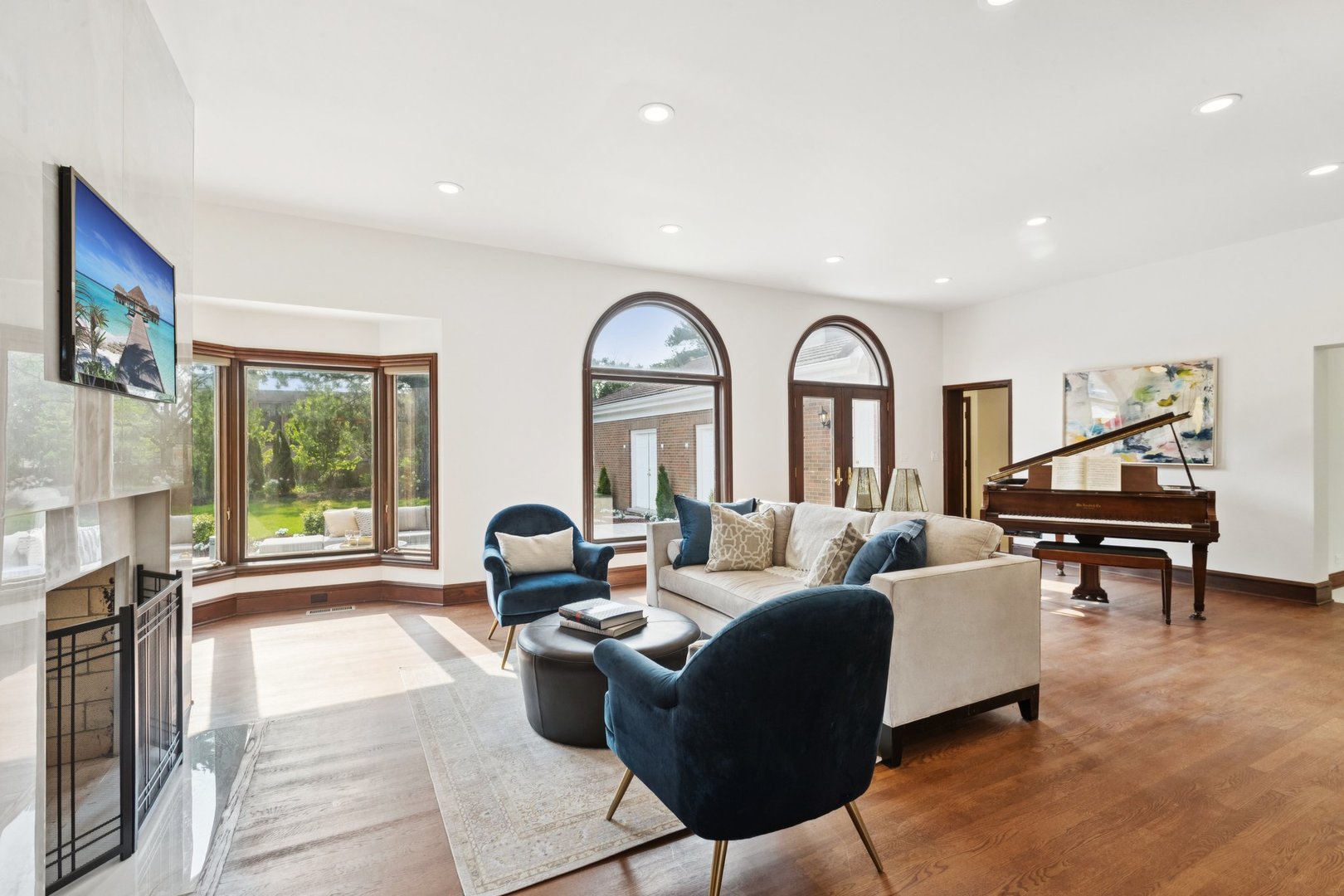 2430 Dorina Drive
