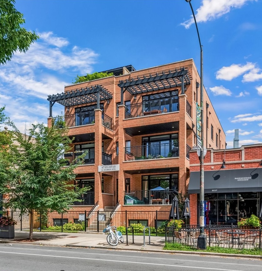 4713 N Damen Avenue Unit: 1N