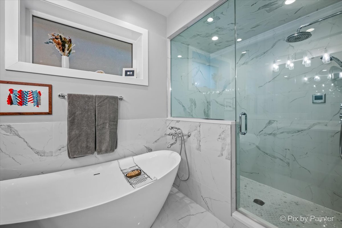 4713 N Damen Avenue Unit: 1N