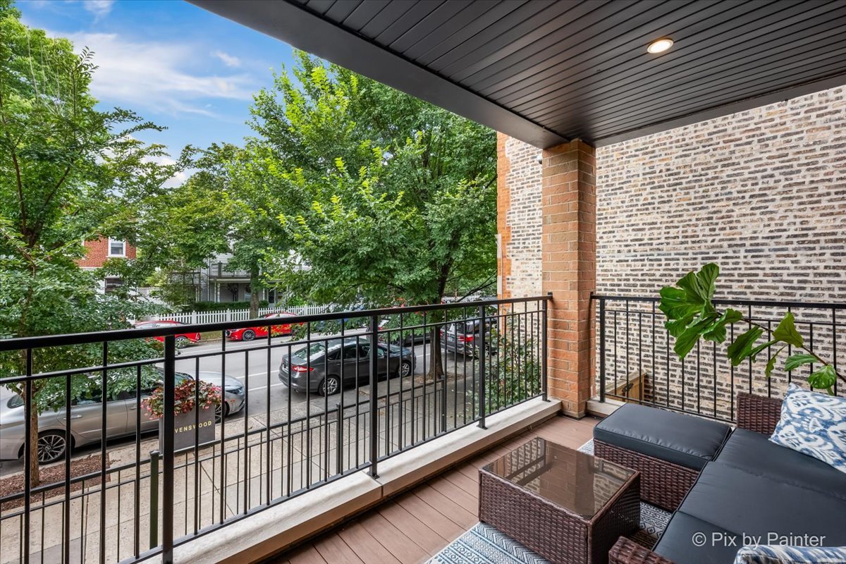4713 N Damen Avenue Unit: 1N