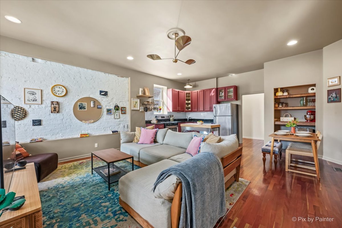 1745 W 18th Place Unit: 1R