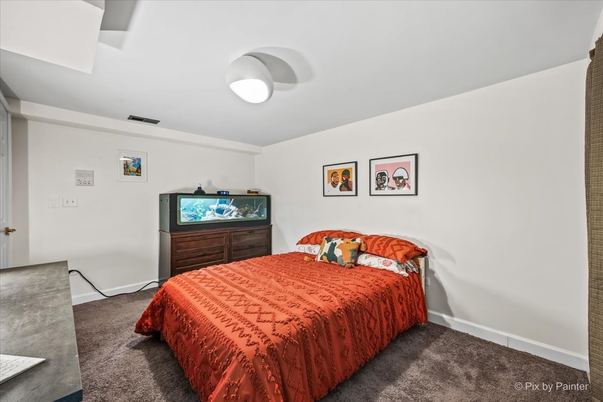 1745 W 18th Place Unit: 1R