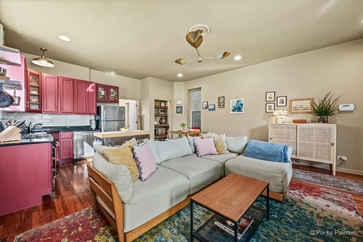 1745 W 18th Place Unit: 1R