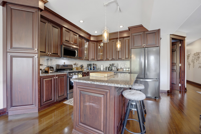 3106 W Lyndale Street Unit: 3B