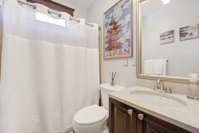 3106 W Lyndale Street Unit: 3B