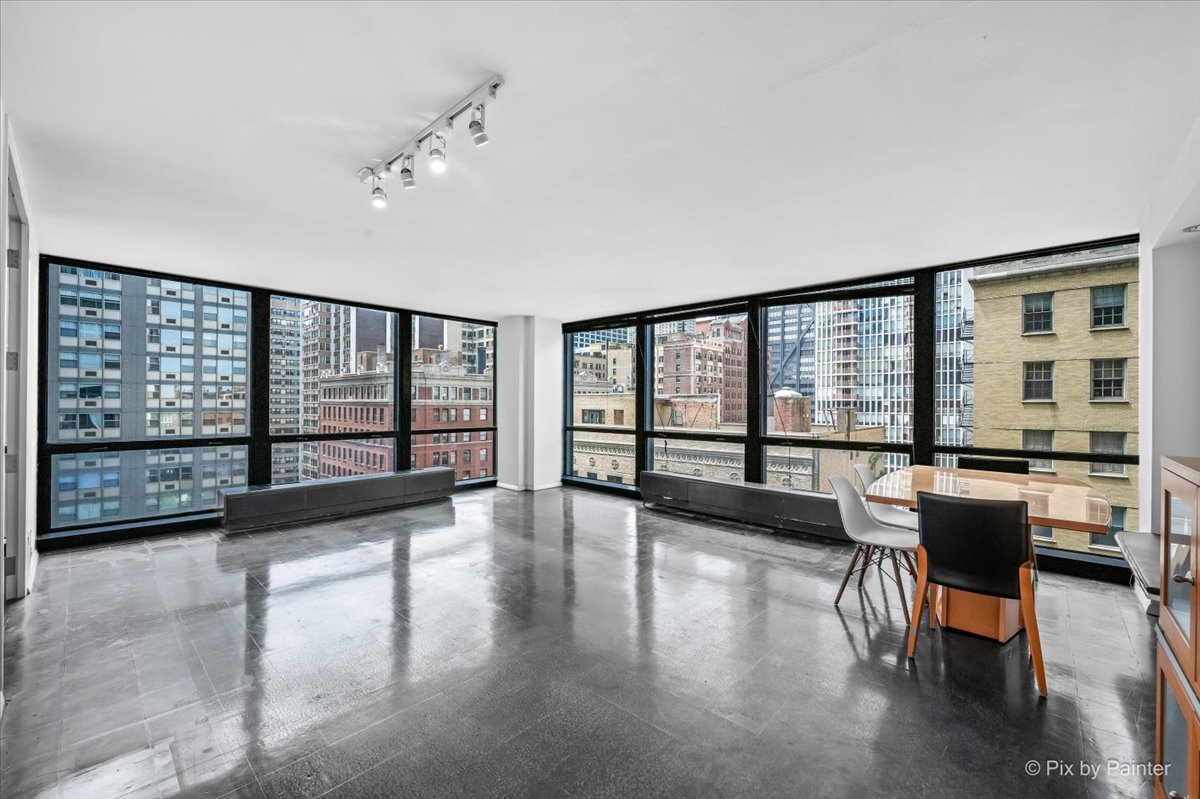 910 N LAKE SHORE Drive Unit: 1316