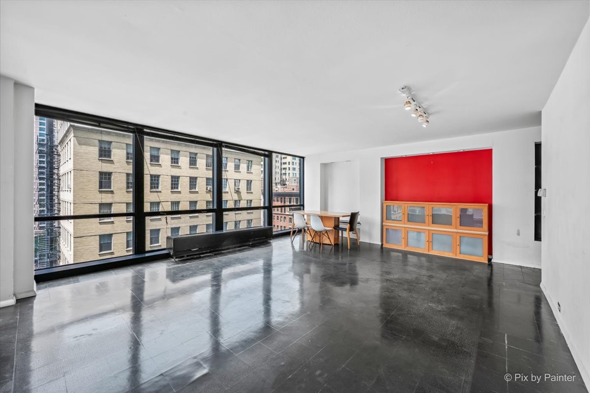 910 N LAKE SHORE Drive Unit: 1316