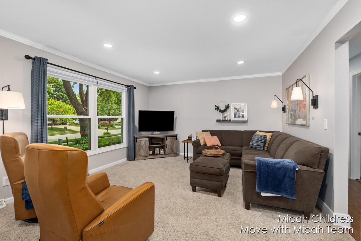3755 Socorro Drive SW