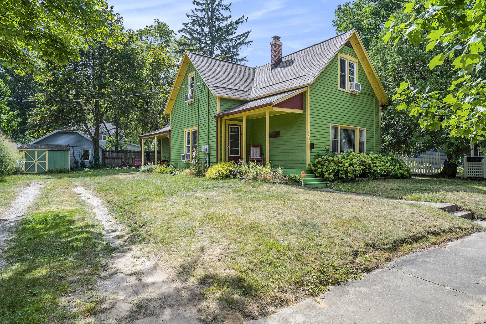 742 Green Street