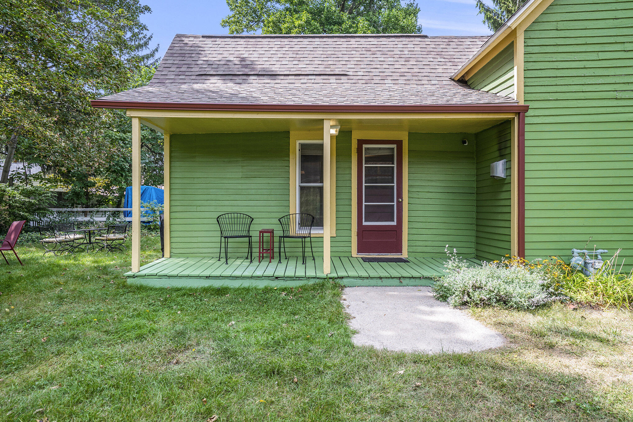 742 Green Street