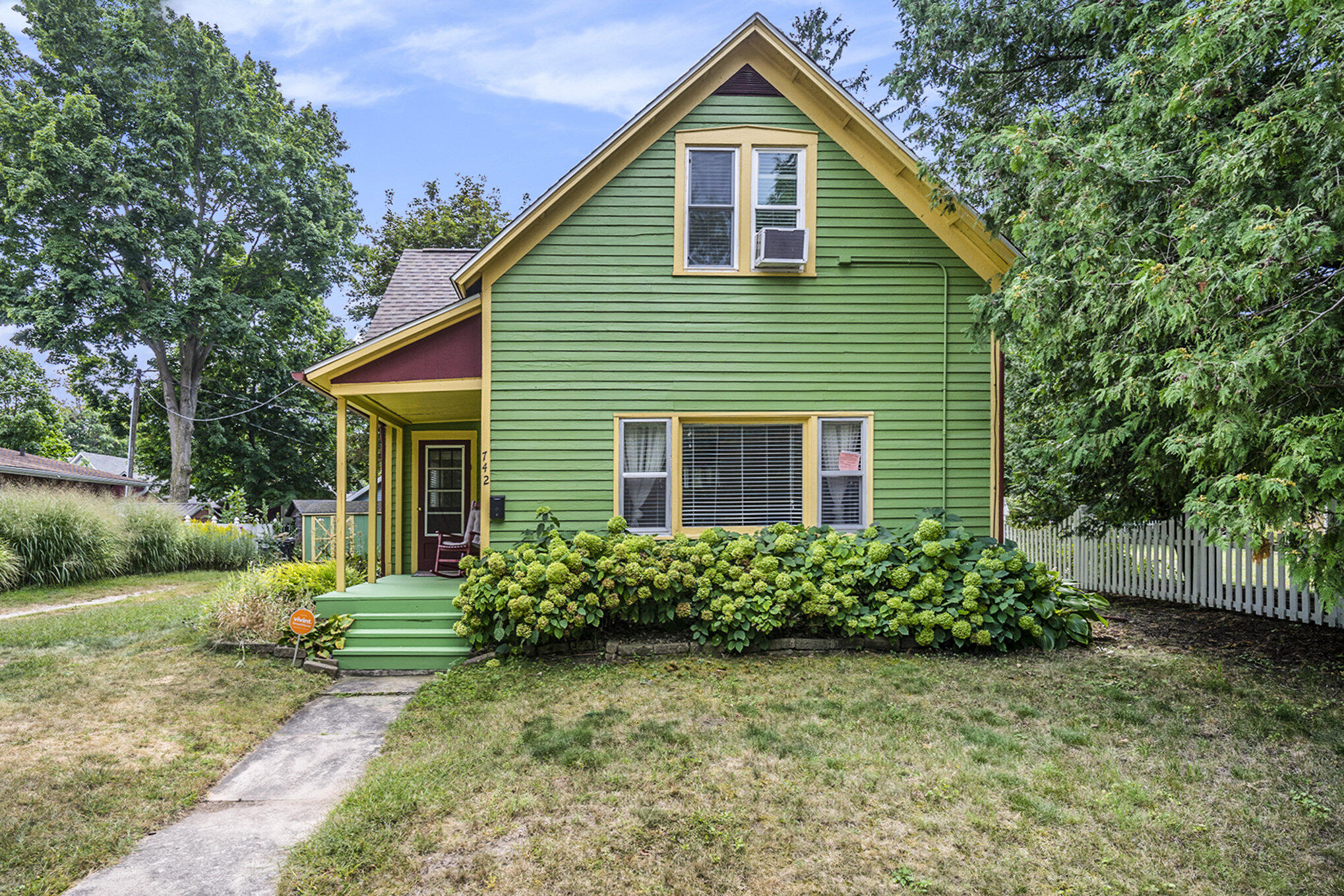 742 Green Street
