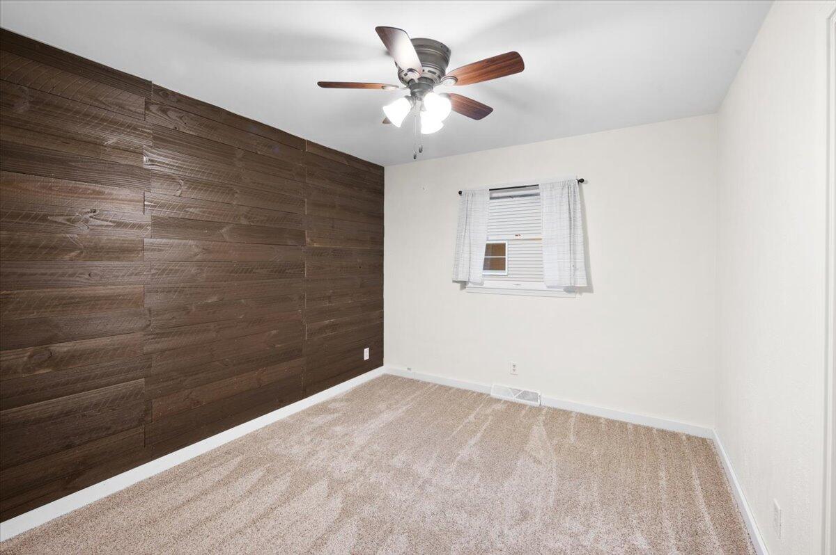 56088 Woodridge