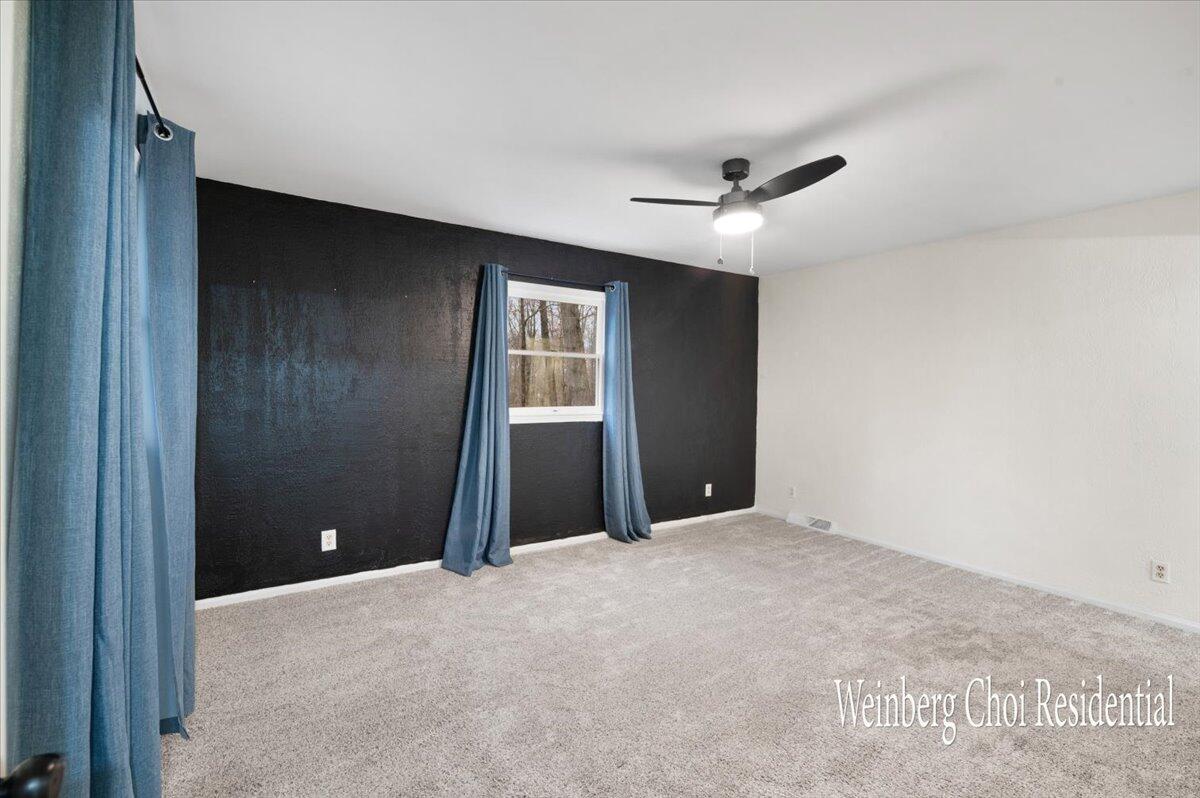 56088 Woodridge
