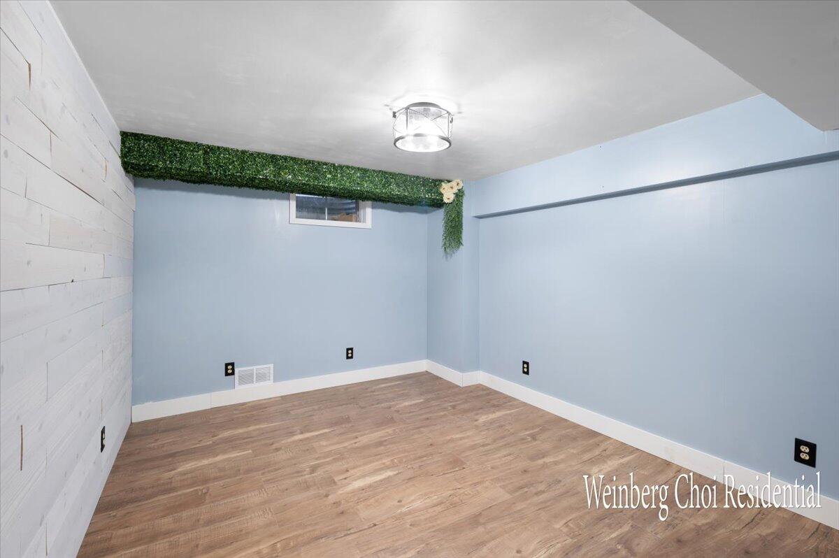 56088 Woodridge