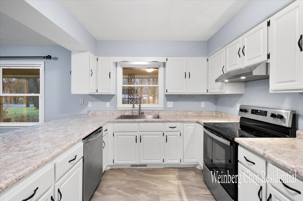 56088 Woodridge
