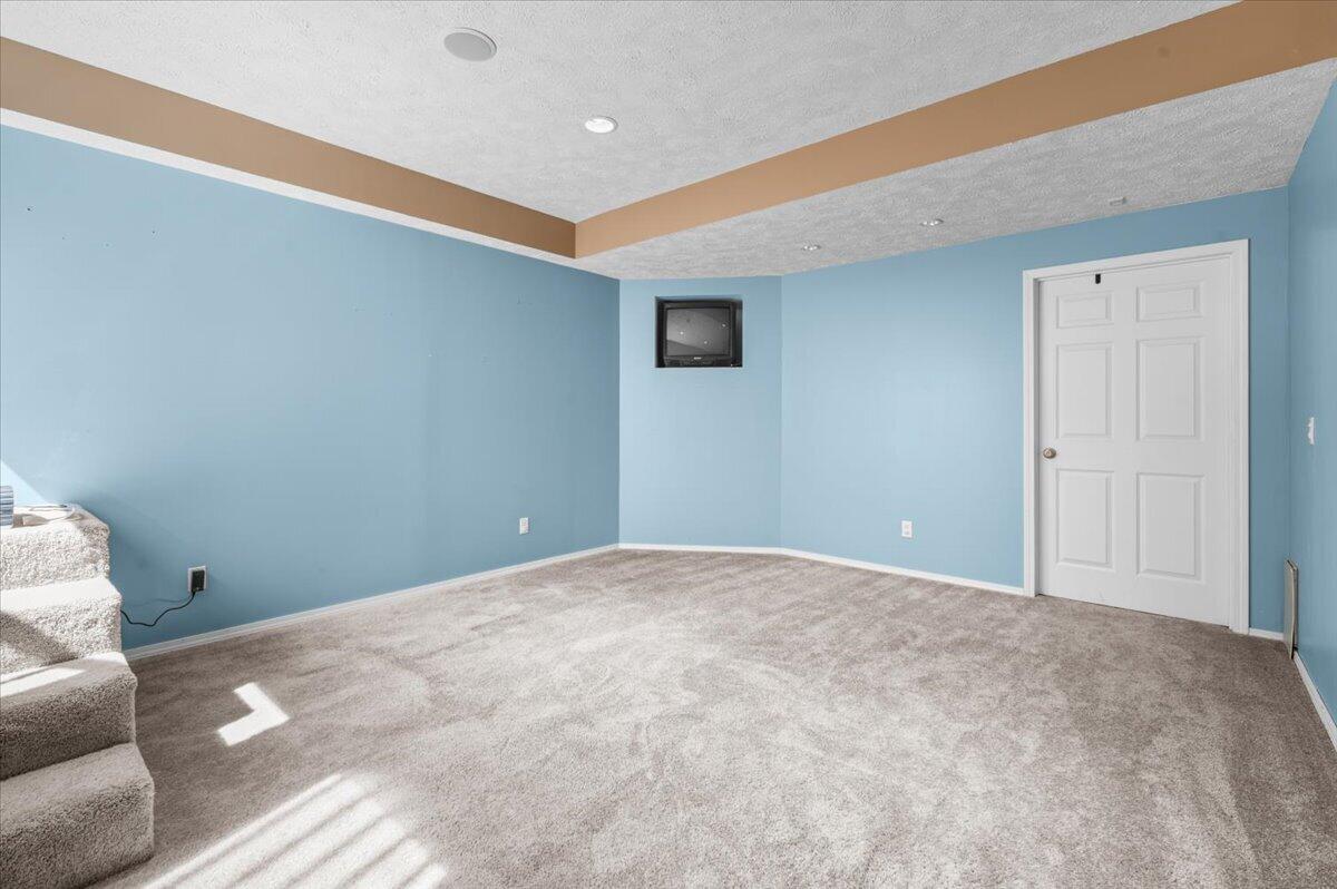 2317 Thornwood Drive