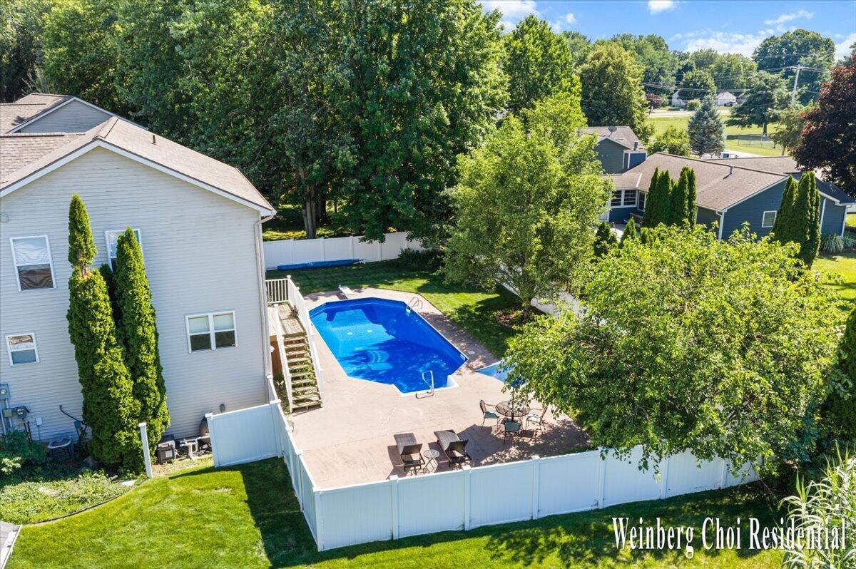 2317 Thornwood Drive