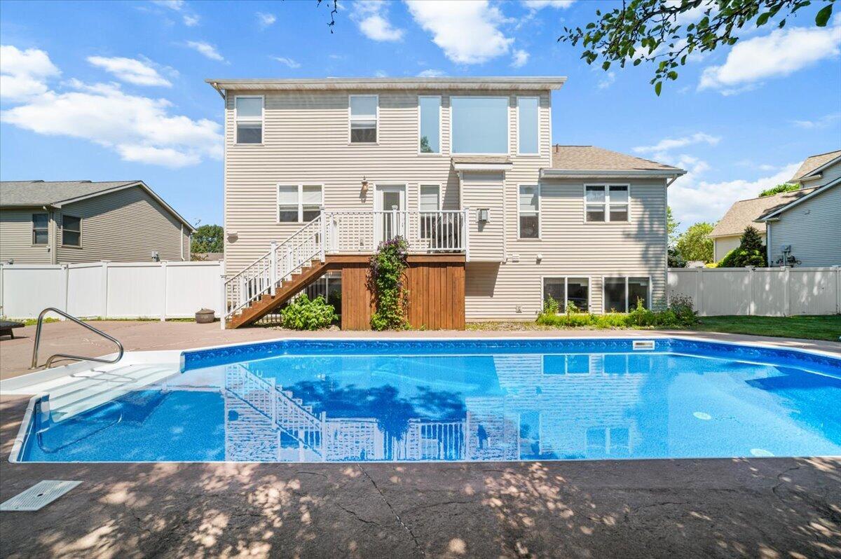 2317 Thornwood Drive