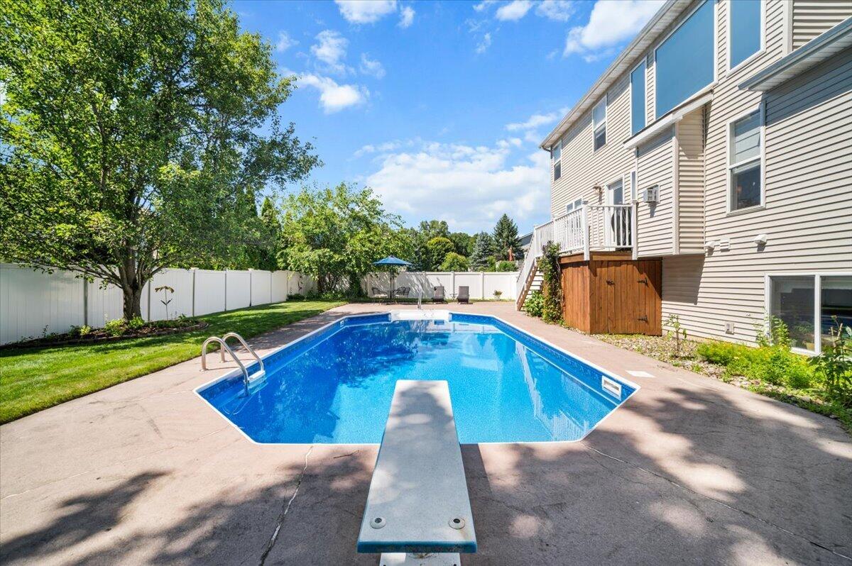2317 Thornwood Drive