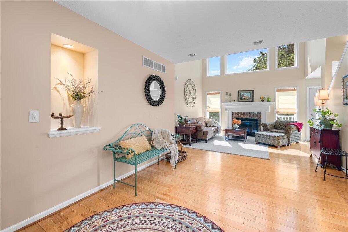 2317 Thornwood Drive