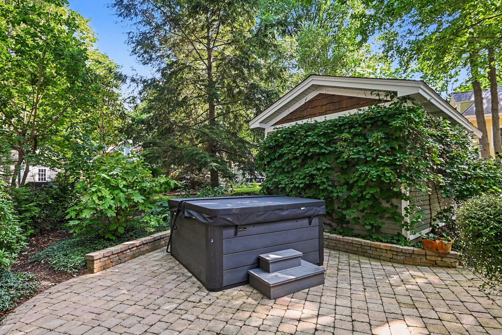 76550 Fieldstone Circle