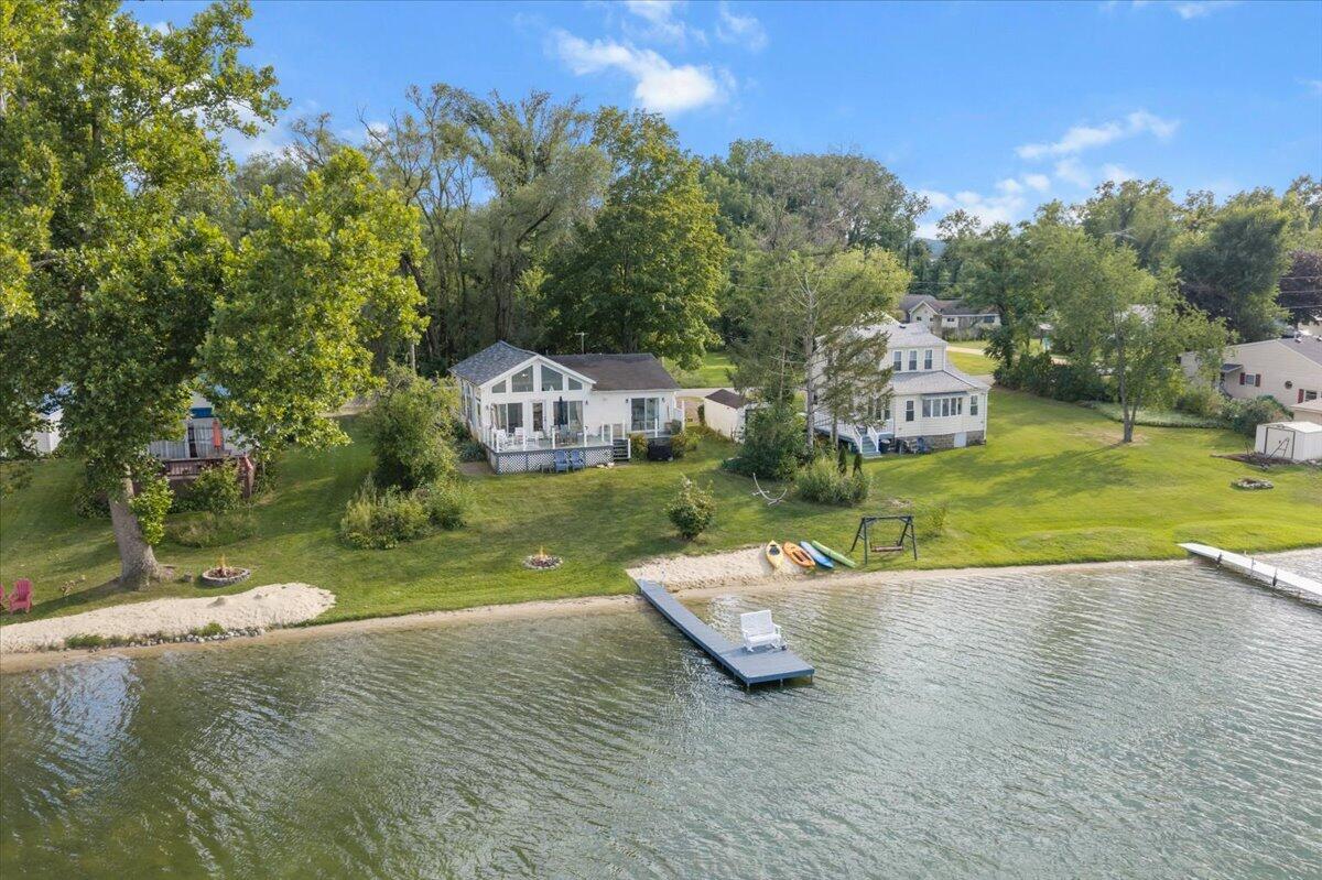 25030 Lakeshore Drive