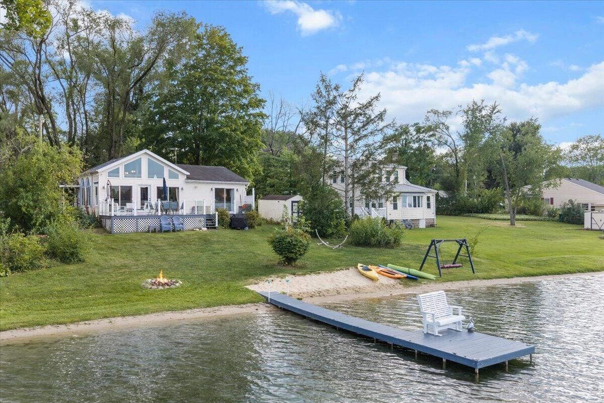 25030 Lakeshore Drive