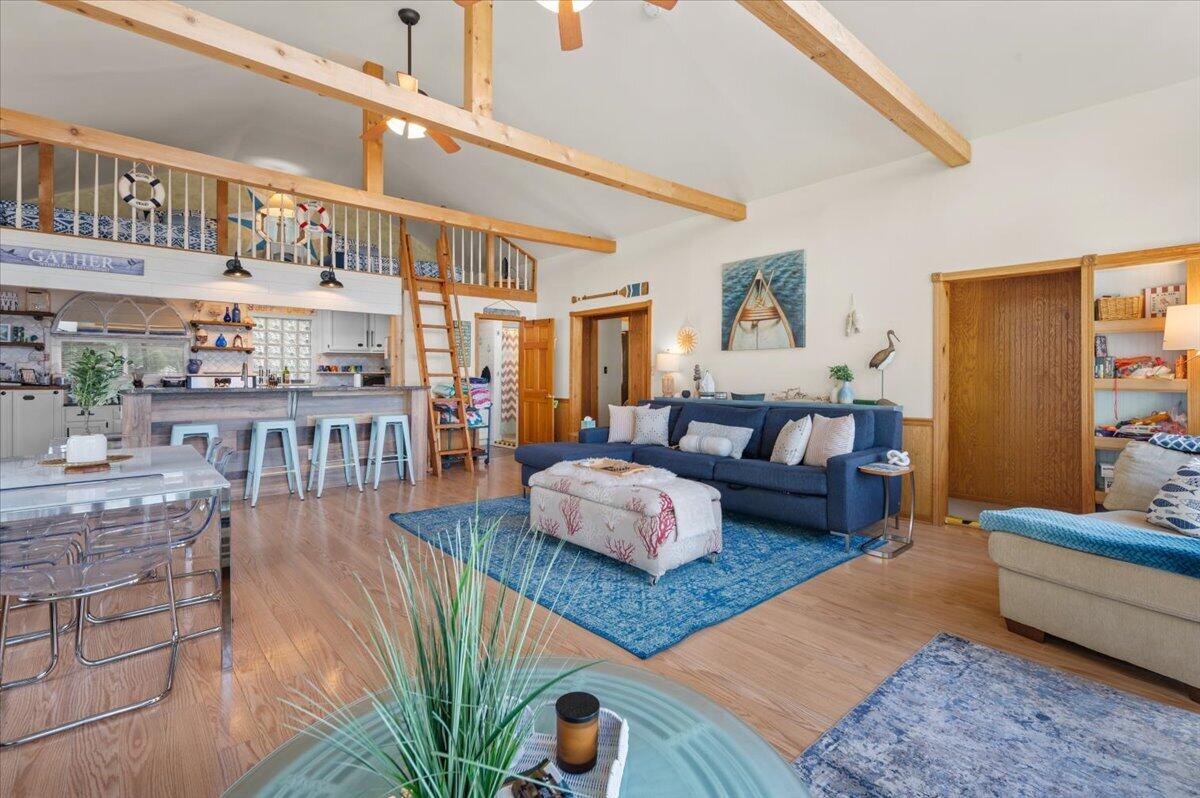 25030 Lakeshore Drive