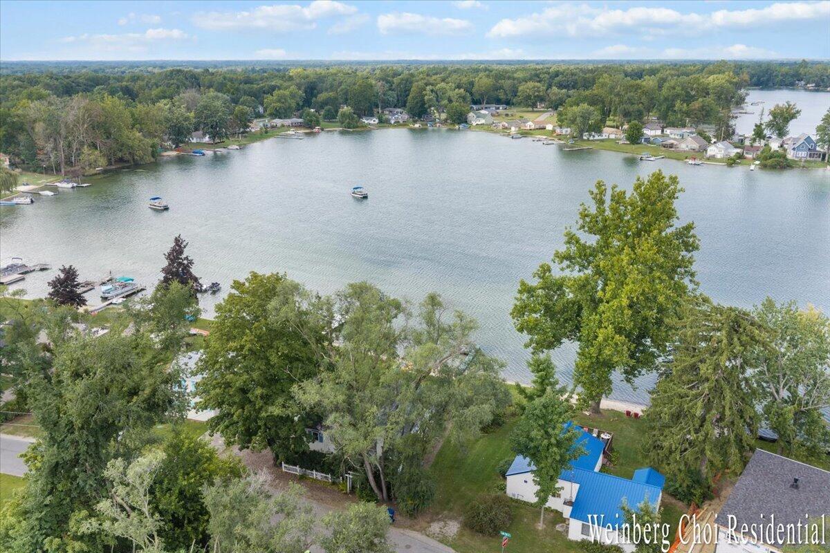 25030 Lakeshore Drive