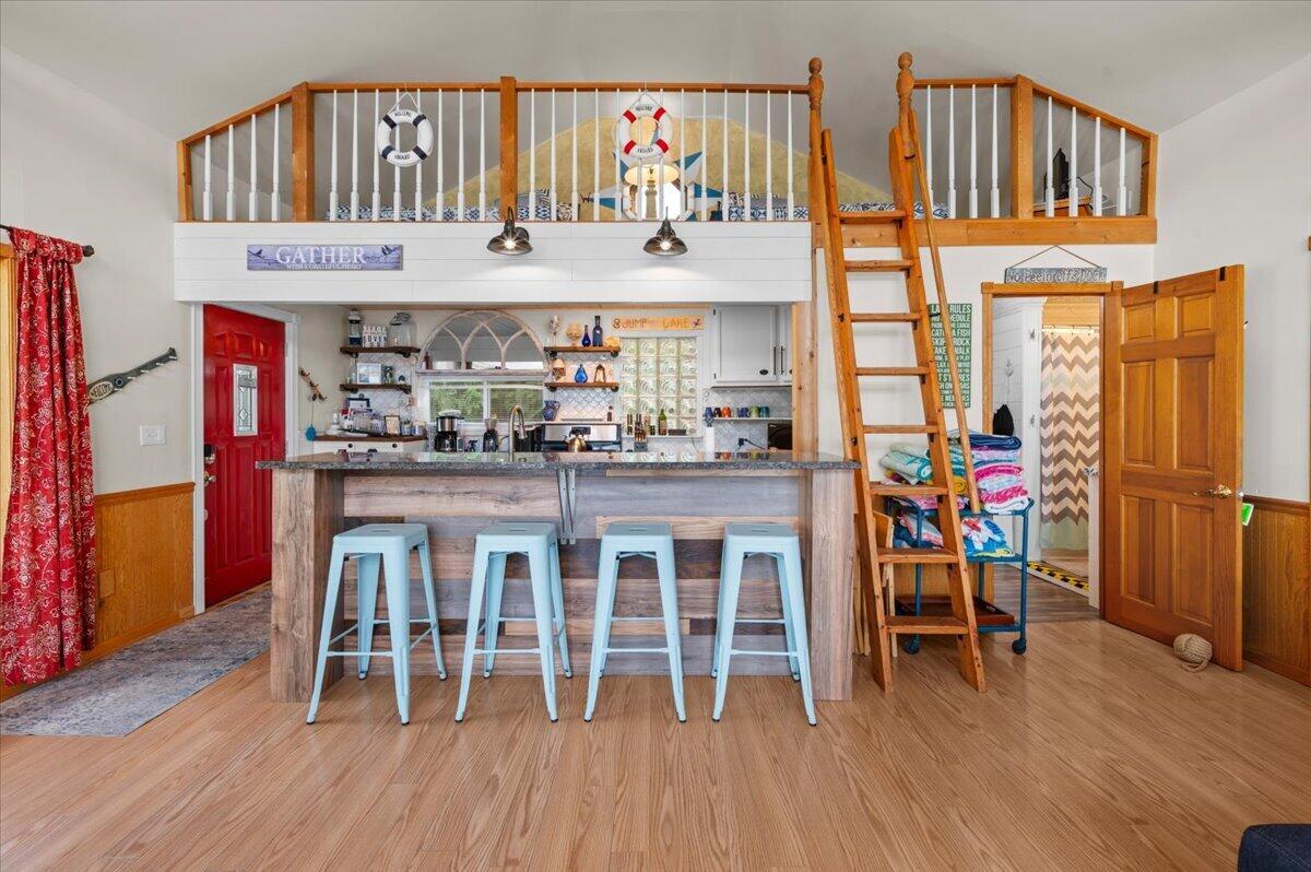 25030 Lakeshore Drive