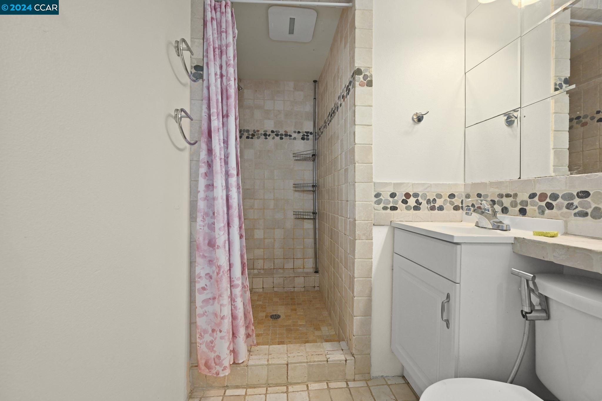 101 Alamo Ranch Rd Unit: 105