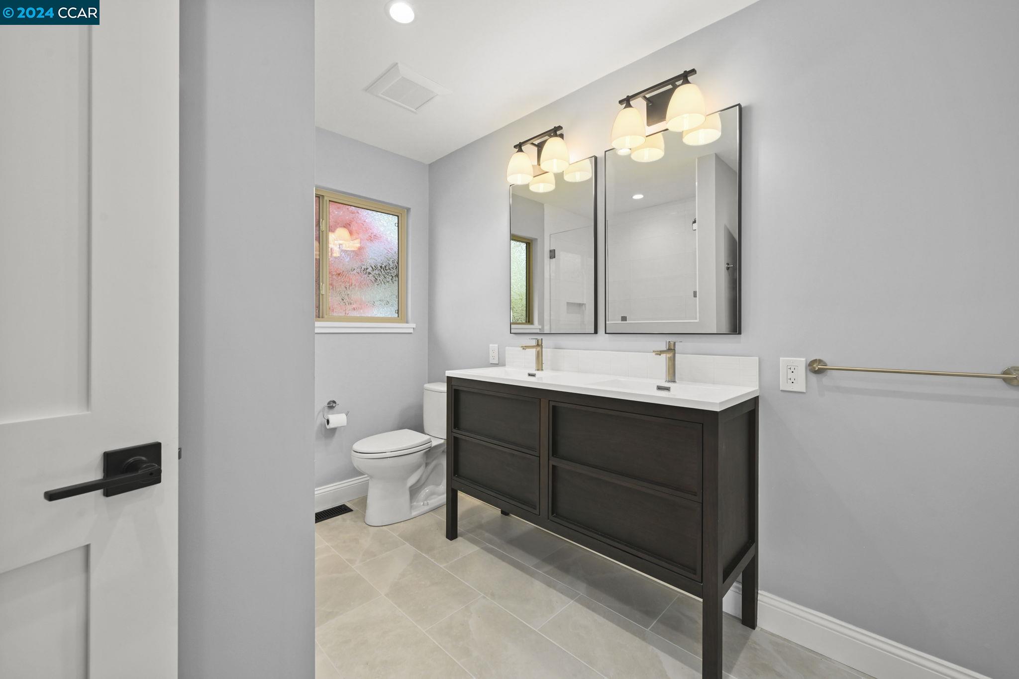 9 Dunsmoor Ct