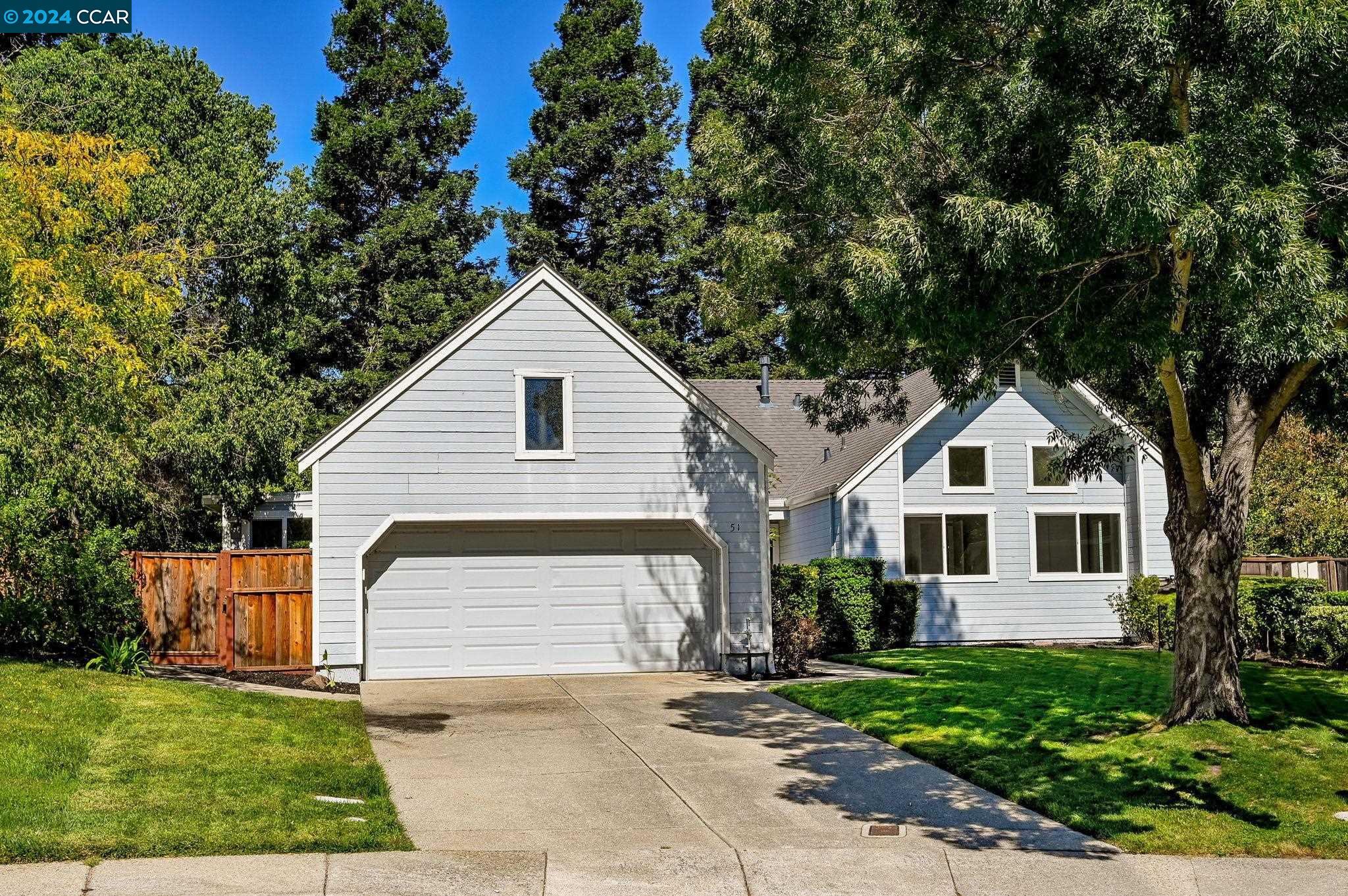 51 Silktree Ct