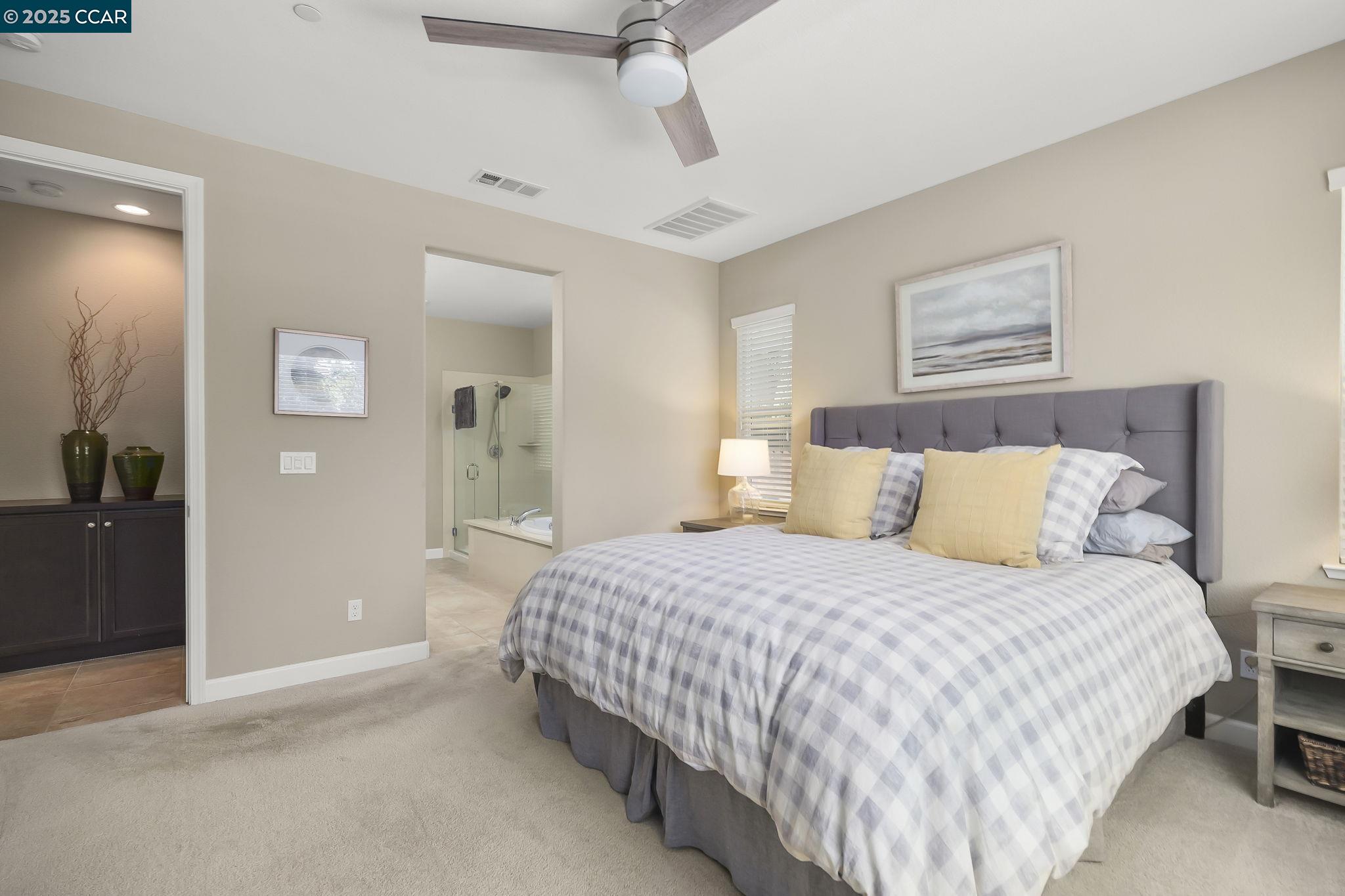 490 Stratford Ct, Brentwood