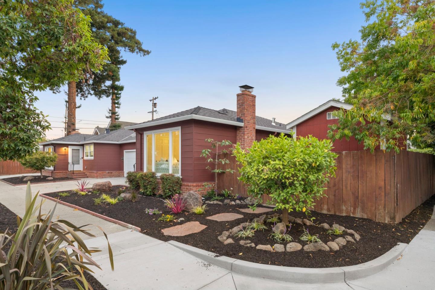 3232/3234 Page Street